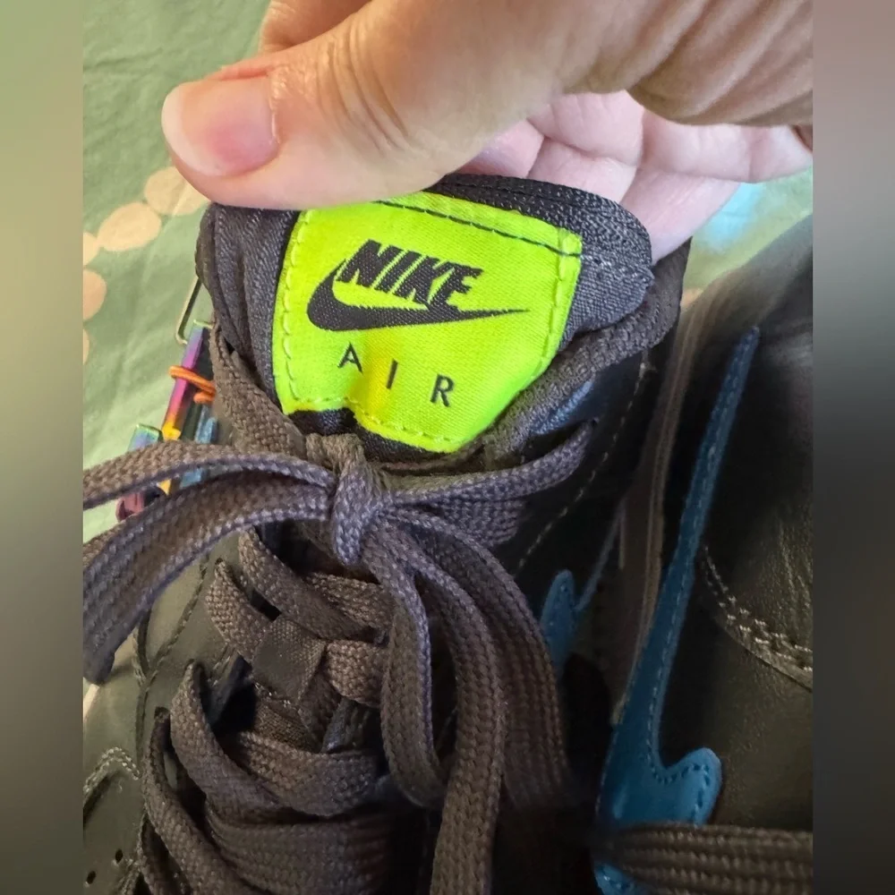 Nike Air Force 1 Low Carabiner Dark Smoke Color